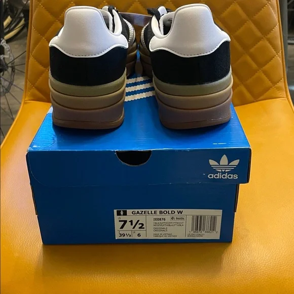 Adidas Originals Gazelle Bold Black/White Sneakers - Picture 5 of 6